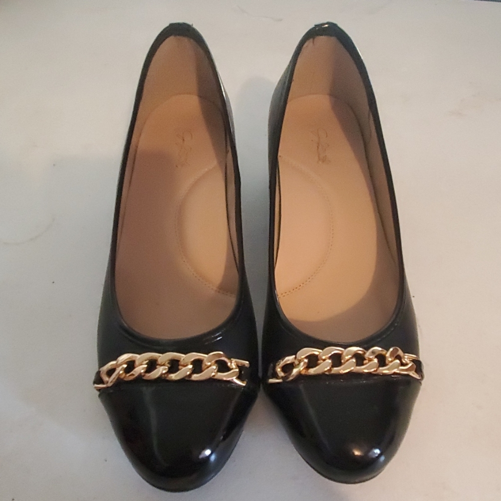 Jaclyn Smith Sz 9 1/2 chain link shoes